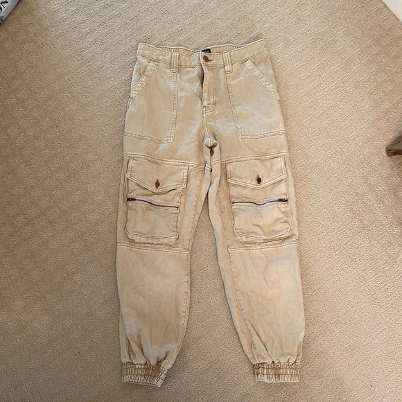 Cargo Joggers - Picture 1 of 3